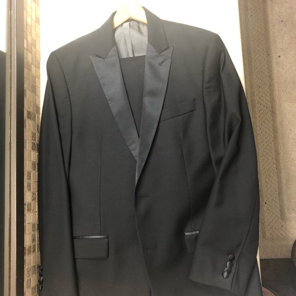 Two-Button Calvin Klein Tux (Great Condition!)